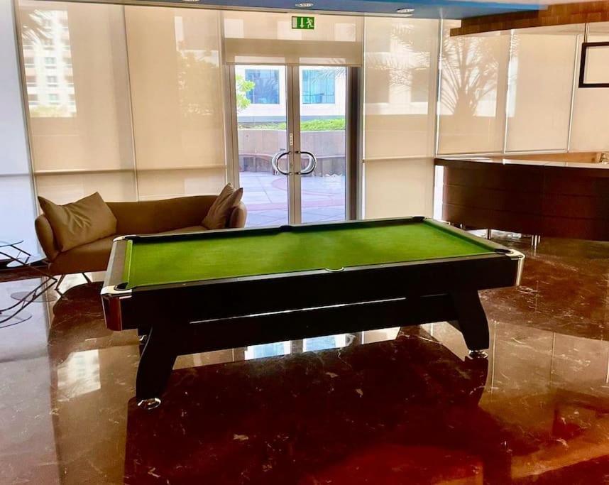 Marina View With Pool, Gym, Tennis Court, 5 Mins To Beach Ντουμπάι Εξωτερικό φωτογραφία